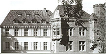 [Rathaus in Merzig/Saarland - Photo: www.merzig.de 2001]