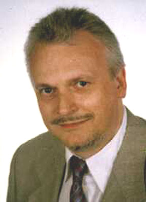 [Dr. Reinhard Munzert, Erlangen]